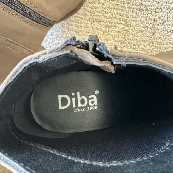 Diba Taupe Sequoia Suede Leather Western Block Heel Booties 6.5 - Picture 4 of 5